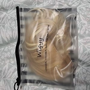 Hair extensions one piece with band.